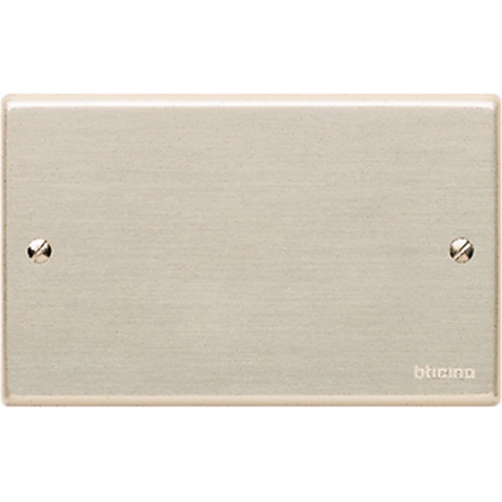 PLACA CIEGA ALUMINIO OXIDAL C/TORNILLO MAGIC 998 BTICINO