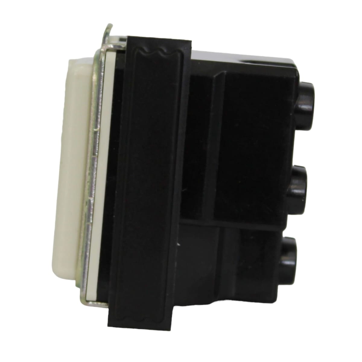MODULO ENCHUFE 2P+T 10/16A 250V C/ALVEOLOS PROTEGIDOS MAGIC BTICINO