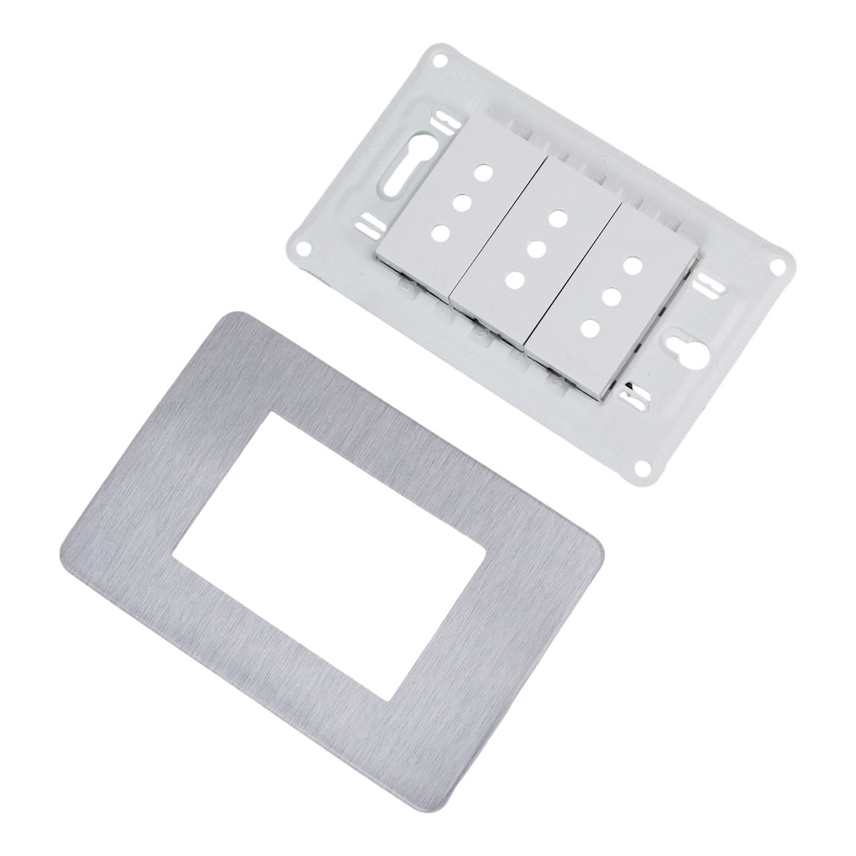 PLACA ORION ARMADA C/TOMA CORRIENTE TRIPLE 10A 250V ALU COSMIC