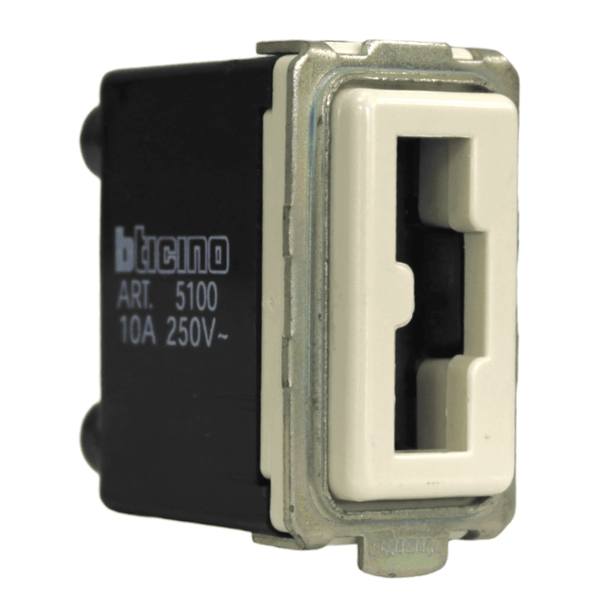 MODULO ENCHUFE 2P+T 10A 250V SEGURIDAD IRREVERSIBLE MAGIC