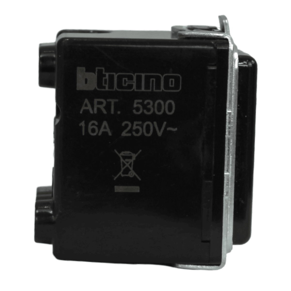 MODULO ENCHUFE 2P+T 16A 250V SEGURIDAD IRREVERSIBLE MAGIC BTICINO