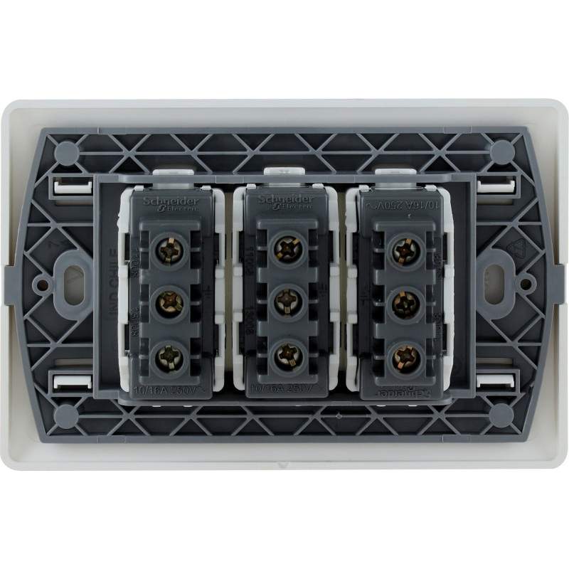 PLACA GENESIS ARMADA C/TOMA CORRIENTE TRIPLE 10A 250V BLANCO